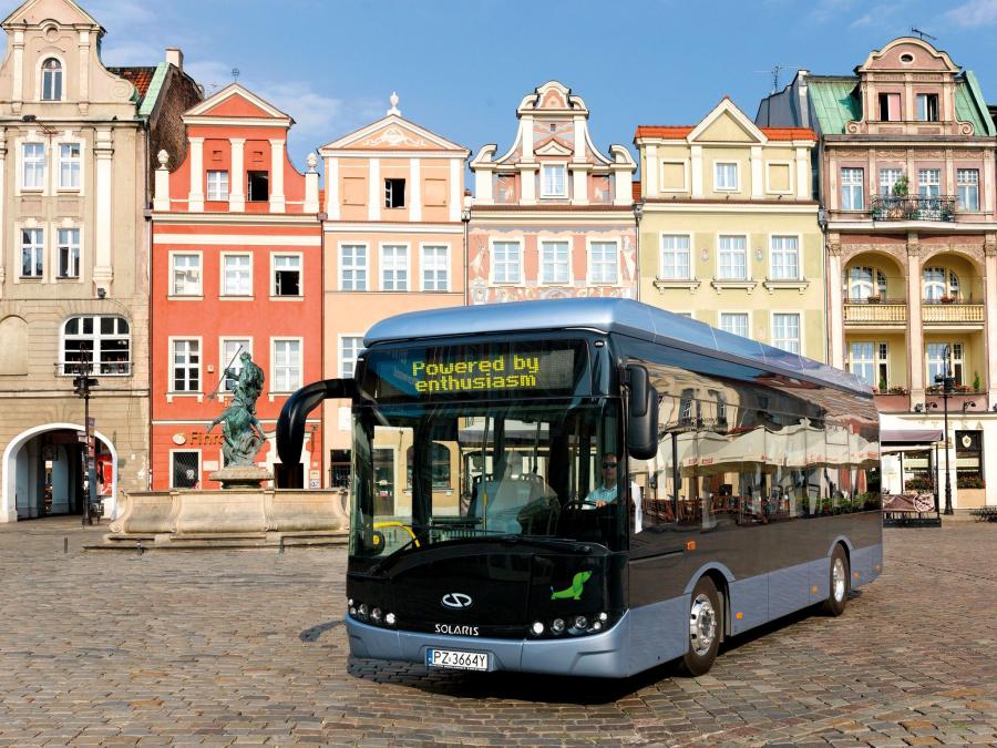  Solaris Urbino 8,9 LE Electric 2013 года  (фото 2 из 10)